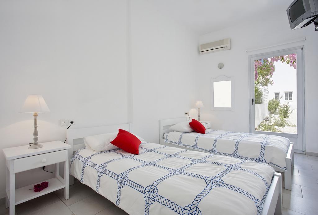 Sunday Hotel Antiparos Bilik gambar
